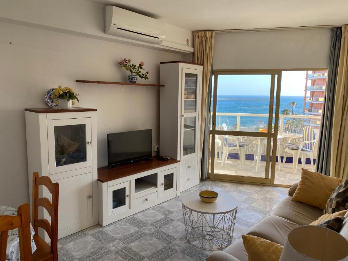 Cozy Apartment With First Line Seaview In Perfect Location, Near The Marina Benalmádena Exterior foto